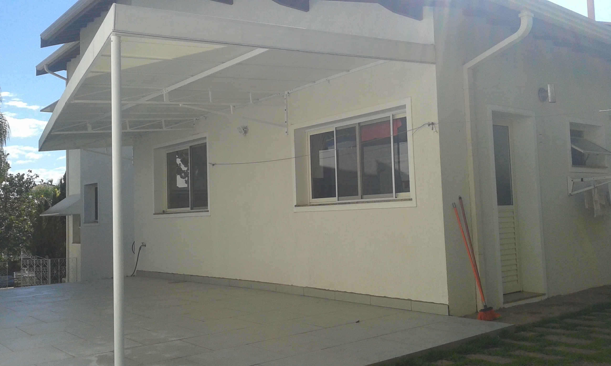 Kobertoldos - Cober. Lona 1-min.jpg