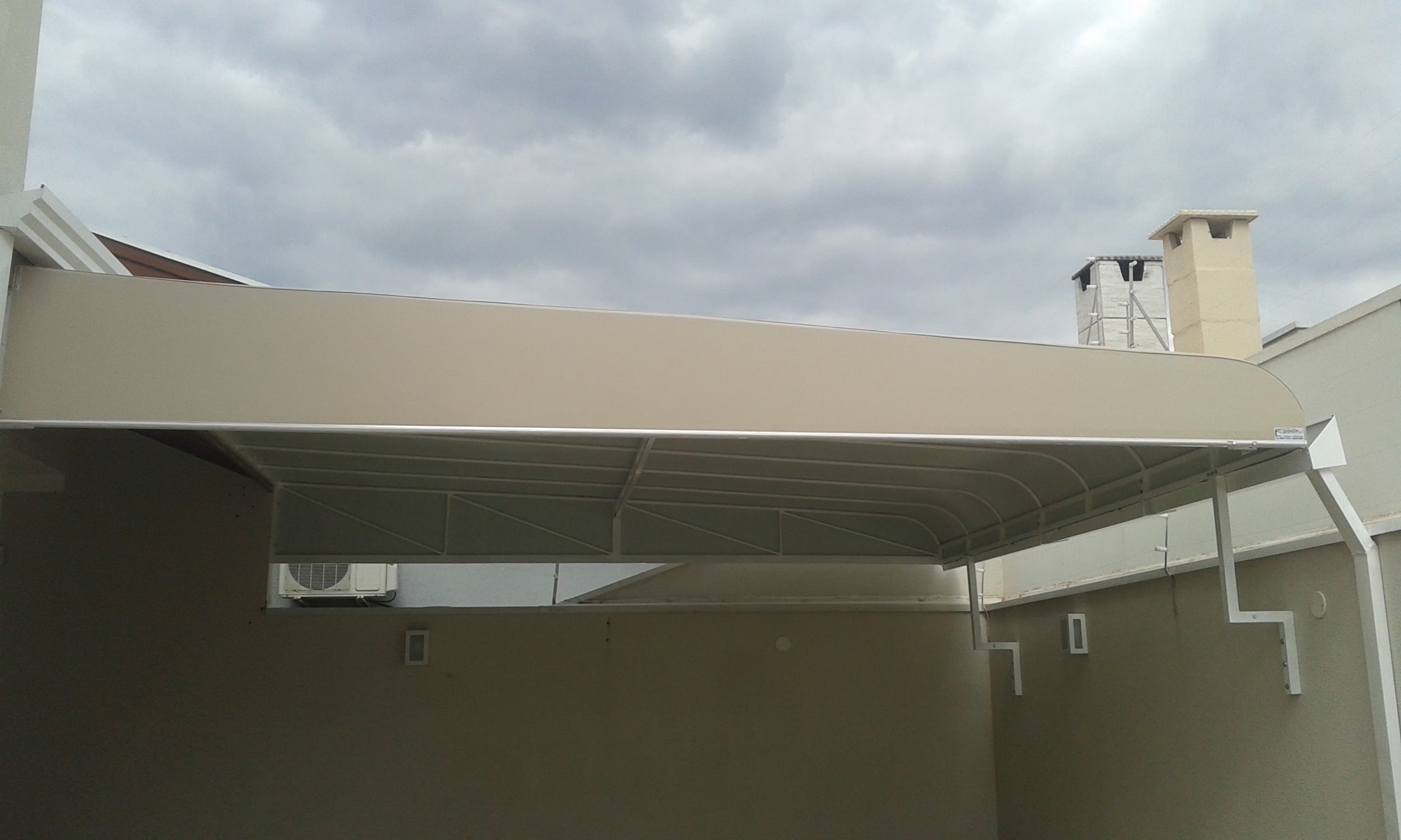 Kobertoldos - Cober. Lona 3-min.jpg